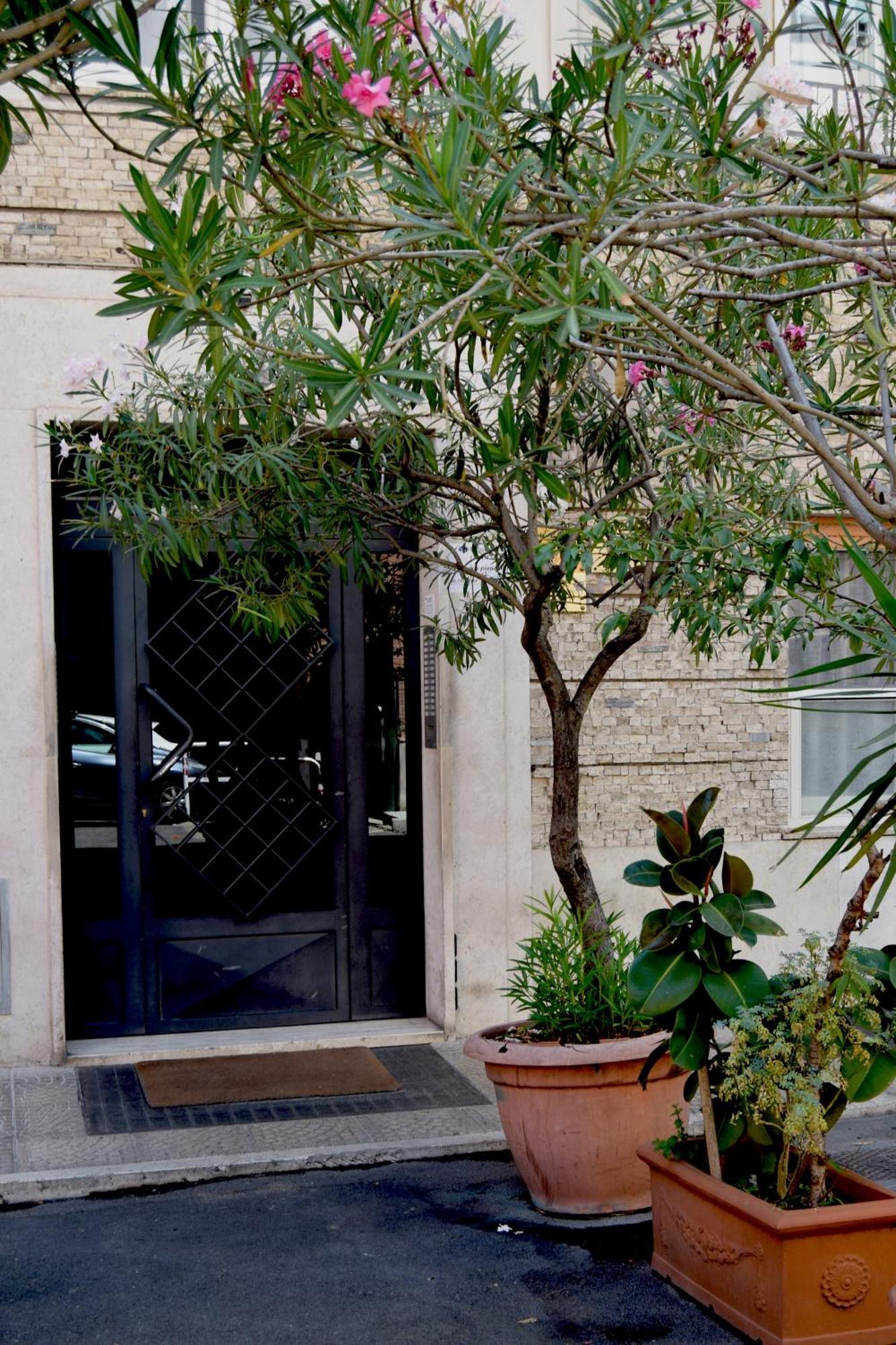 Vatican Giulia Rome Exterior photo